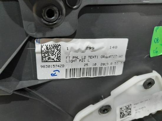 Türverkleidung links vorne Peugeot 208 II UB, UP, UW, UJ 98301574ZD Bild Türverkleidung links vorne Peugeot 208 II UB, UP, UW, UJ 98301574ZD