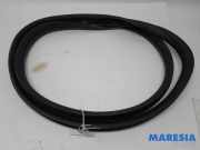 Türgummi rechts hinten Lancia Delta III 844 51827685