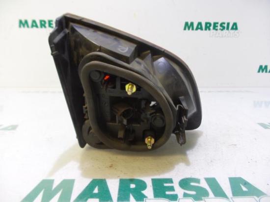 Rückleuchte rechts Peugeot 406 Break 8E/F 6351H6 Bild Rückleuchte rechts Peugeot 406 Break 8E/F 6351H6