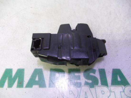 Klappenschlosszug Peugeot 308 I 9660403880 Bild Klappenschlosszug Peugeot 308 I 9660403880