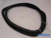 Türgummi links hinten Peugeot 308 II SW 9677854480