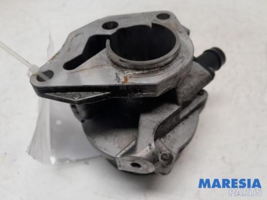 Unterdruckpumpe Renault Clio IV Grandtour KH 8201005306 Bild Unterdruckpumpe Renault Clio IV Grandtour KH 8201005306