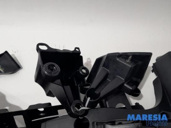 Stoßstangenträger hinten Peugeot 3008 I 9683047280 Bild Stoßstangenträger hinten Peugeot 3008 I 9683047280