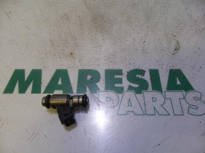 Einspritzdüse Fiat Punto 188 71718655 Bild Einspritzdüse Fiat Punto 188 71718655
