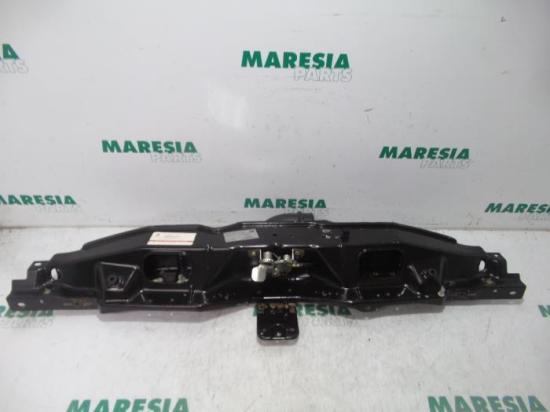 Schloss Motorhaube Peugeot Boxer Kasten 7104AN Bild Schloss Motorhaube Peugeot Boxer Kasten 7104AN