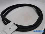Türgummi links vorne Fiat 500 C 312 51829202