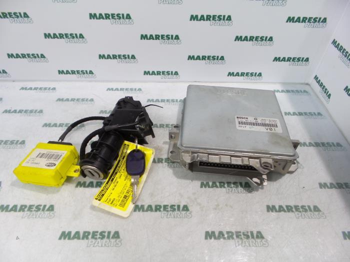 Steuergerät Motor Fiat Marea 185 0281001517 Bild Steuergerät Motor Fiat Marea 185 0281001517