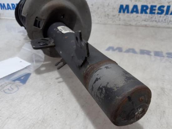 Federbein rechts vorne Peugeot 207 5002KE Bild Federbein rechts vorne Peugeot 207 5002KE