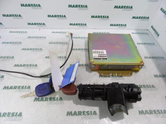Steuergerät Motor Fiat Marea Weekend 185 GE109127 Bild Steuergerät Motor Fiat Marea Weekend 185 GE109127