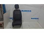 Sitz rechts Renault Megane III Grandtour Z 876010009R