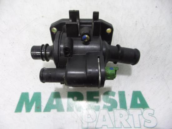 Thermostatgehäuse Peugeot 206 Schrägheck 2A/C 1336V6 Bild Thermostatgehäuse Peugeot 206 Schrägheck 2A/C 1336V6