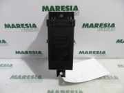 Steuergerät Renault Safrane II 7700411324