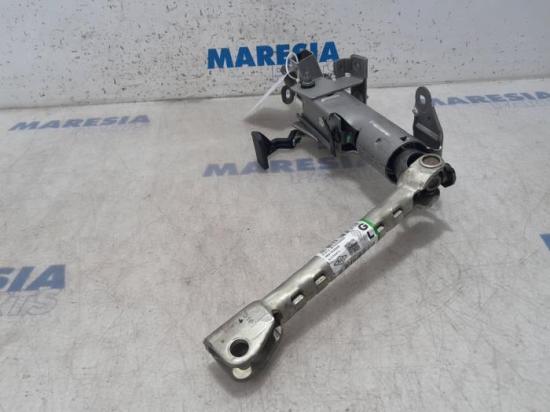 Lenksäule Opel Vivaro B Kasten X82 93868473 Bild Lenksäule Opel Vivaro B Kasten X82 93868473