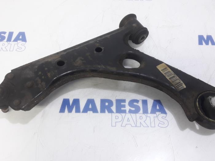 Querlenker Fiat Punto Evo 199 51783056 Bild Querlenker Fiat Punto Evo 199 51783056