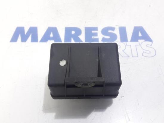 Relais für Glühanlage Fiat Punto Evo 199 55193073 Bild Relais für Glühanlage Fiat Punto Evo 199 55193073