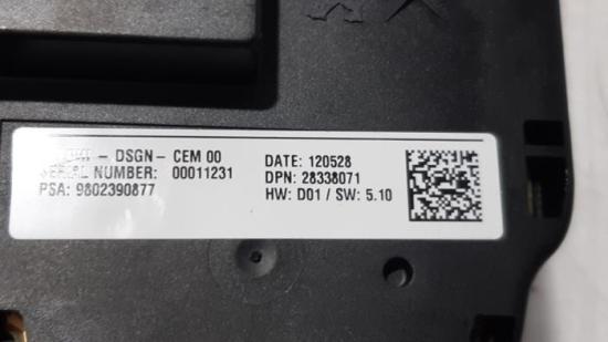 Monitor Navigationssystem Citroen DS5 9802390877 Bild Monitor Navigationssystem Citroen DS5 9802390877