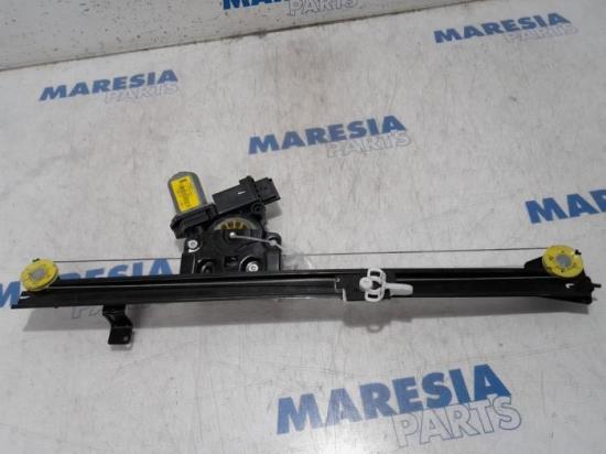 Fensterheber rechts vorne Peugeot Boxer Kasten 1368921080 Bild Fensterheber rechts vorne Peugeot Boxer Kasten 1368921080