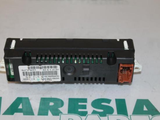 Multifunktionsanzeige Peugeot 207 9656102380 Bild Multifunktionsanzeige Peugeot 207 9656102380