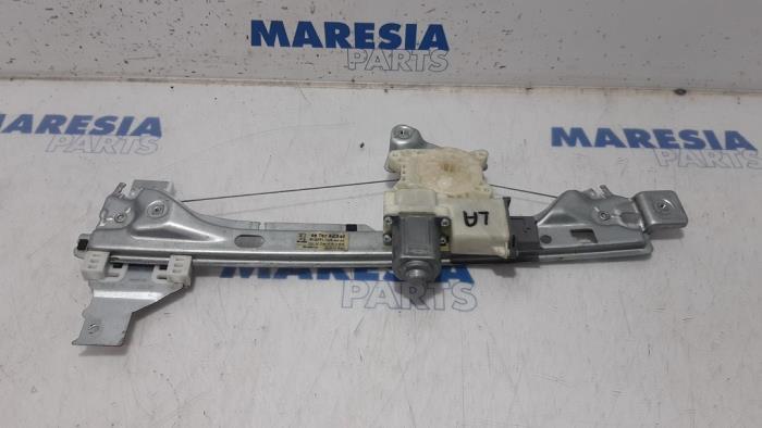 Fensterheber links hinten Peugeot 5008 I 1607675380 Bild Fensterheber links hinten Peugeot 5008 I 1607675380