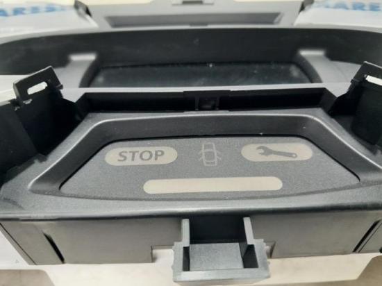 Instrumentenkombination Opel Vivaro B Kasten X82 93461383 Bild Instrumentenkombination Opel Vivaro B Kasten X82 93461383