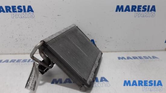 Klimakondensator Citroen DS5 52387190 Bild Klimakondensator Citroen DS5 52387190