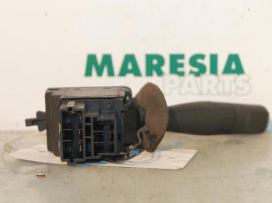 Blinkerschalter Citroen Berlingo I Kasten M 96236415ZL Bild Blinkerschalter Citroen Berlingo I Kasten M 96236415ZL