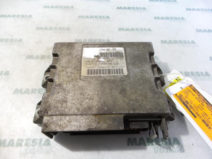 Steuergerät Motor Fiat Punto 176 IAW6FS3 Bild Steuergerät Motor Fiat Punto 176 IAW6FS3