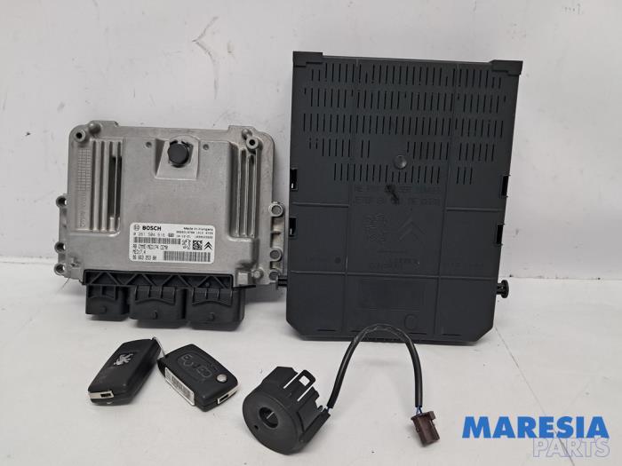 Steuergerät Motor Peugeot 5008 I 0261S04616 Bild Steuergerät Motor Peugeot 5008 I 0261S04616