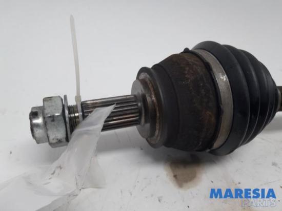 Antriebswelle links vorne Fiat Punto 199 51947028 Bild Antriebswelle links vorne Fiat Punto 199 51947028