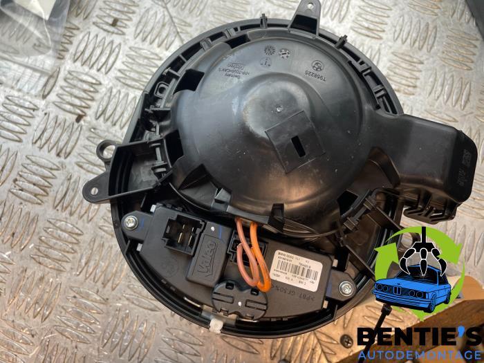 Gebläsemotor BMW 1er F21 9319919 Bild Gebläsemotor BMW 1er F21 9319919
