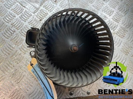 Gebläsemotor BMW 1er F21 9319919 Bild Gebläsemotor BMW 1er F21 9319919