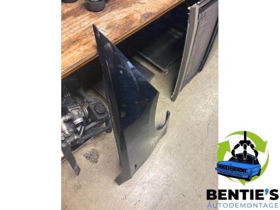 Kotflügel rechts vorne BMW 1er E81 41357133228 Bild Kotflügel rechts vorne BMW 1er E81 41357133228