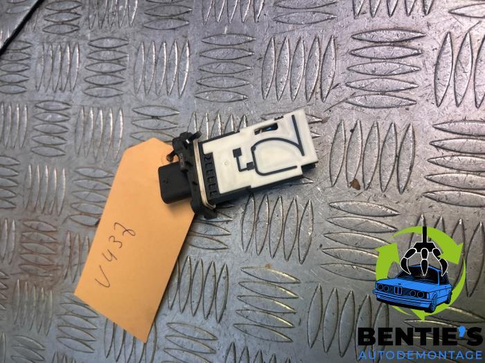 Luftmengenmesser BMW 2er Active Tourer F45 13628570107
