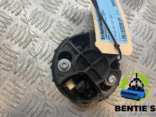 Heckklappengriff BMW 1er F21 7270728 Bild Heckklappengriff BMW 1er F21 7270728