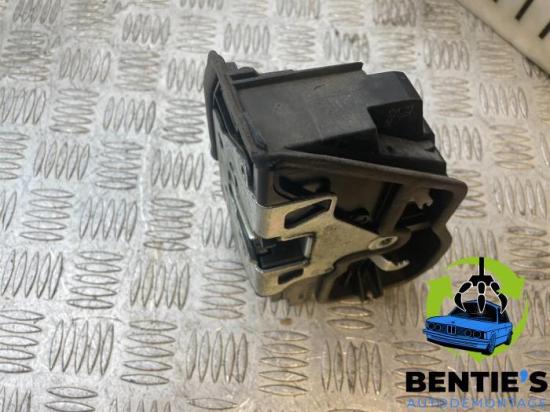 Klappenschlosszug BMW 1er F21 7229461 Bild Klappenschlosszug BMW 1er F21 7229461