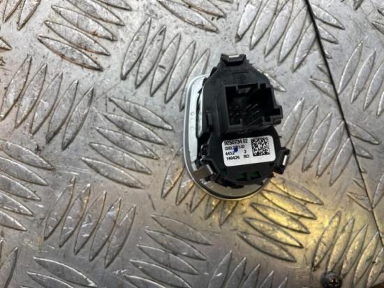 Schalter Start-Stop BMW 1er F21 925073402 Bild Schalter Start-Stop BMW 1er F21 925073402