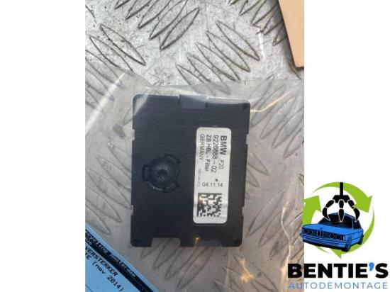 Antennenverstärker BMW 1er F21 9226888 Bild Antennenverstärker BMW 1er F21 9226888