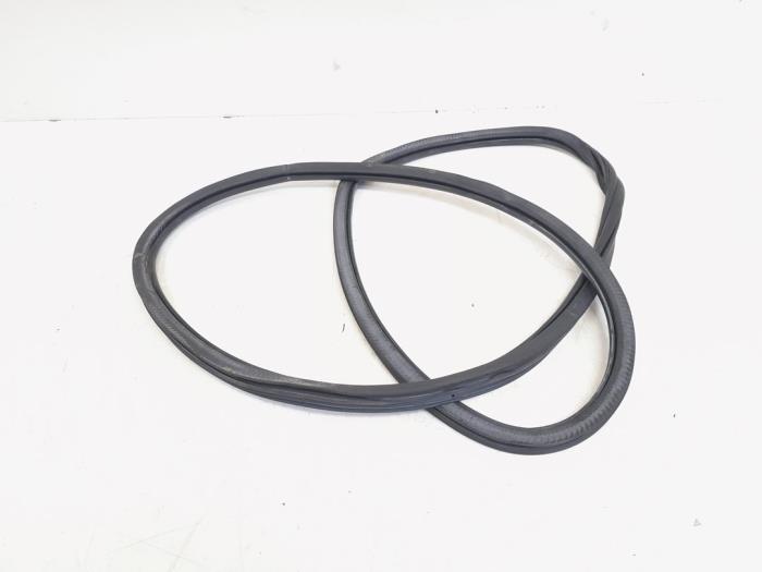 Türgummi rechts hinten Audi A4 Avant 8K, B8 8K9833721F Bild Türgummi rechts hinten Audi A4 Avant 8K, B8 8K9833721F