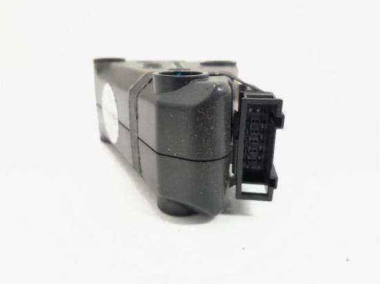 Antennenverstärker VW Golf V 1K 1K0035463D Bild Antennenverstärker VW Golf V 1K 1K0035463D