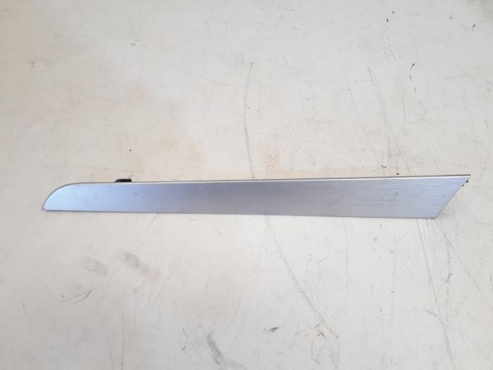 Zierleiste Audi A4 Avant 8K, B8 8K0867420 Bild Zierleiste Audi A4 Avant 8K, B8 8K0867420