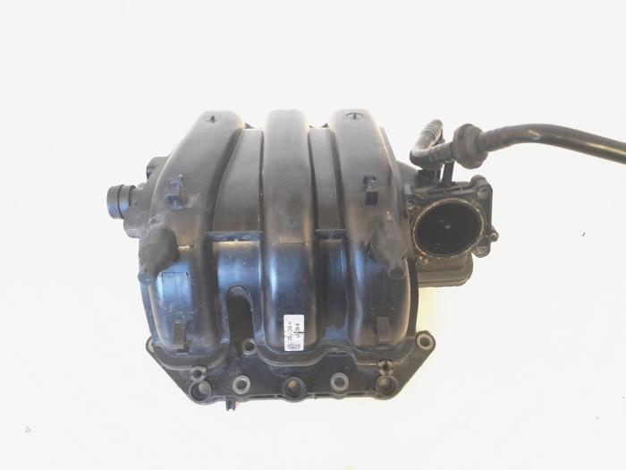 Verteilerrohr Kraftstoff VW Polo V 6R, 6C 03E129711D Bild Verteilerrohr Kraftstoff VW Polo V 6R, 6C 03E129711D