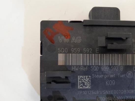 Zentralverriegelung VW Passat B8 Variant 3G 5Q0959593 Bild Zentralverriegelung VW Passat B8 Variant 3G 5Q0959593