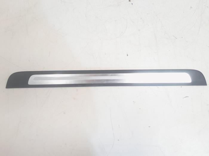 Zierleiste Audi A6 4G, C7 4G0853373 Bild Zierleiste Audi A6 4G, C7 4G0853373