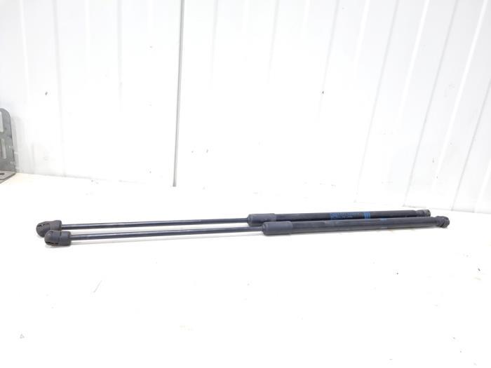 Gasdruckfeder Mercedes-Benz GLC X253 A2539800300