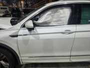 Tür links vorne VW Tiguan II AD 5NA831055N