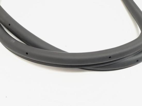 Türgummi rechts hinten VW Touran 1T3 1T0867913L Bild Türgummi rechts hinten VW Touran 1T3 1T0867913L