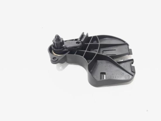 Sonstiges Teil Audi A3 Sportback 8V 8T1823633B Bild Sonstiges Teil Audi A3 Sportback 8V 8T1823633B