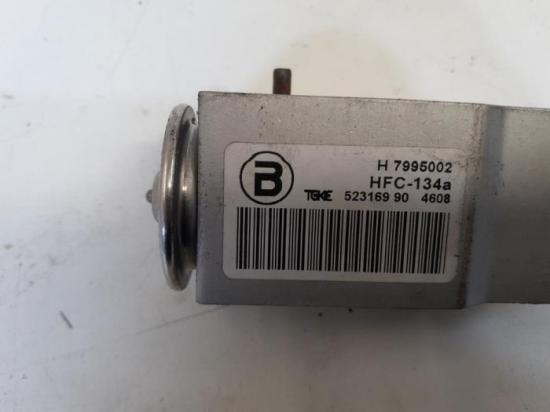 Expansionsventil für Klimaanlage Audi A4 Avant 8K, B8 8K0820679B Bild Expansionsventil für Klimaanlage Audi A4 Avant 8K, B8 8K0820679B
