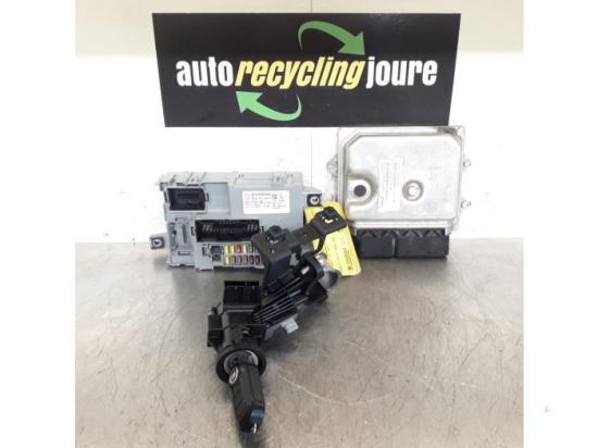 Steuergerät Motor Fiat Punto Evo 199 00518690940 Bild Steuergerät Motor Fiat Punto Evo 199 00518690940