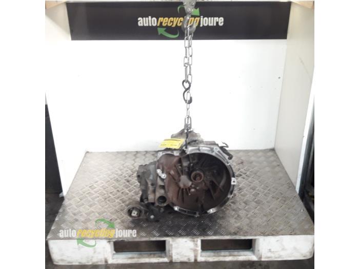 Schaltgetriebe Ford Fusion JU 5S6R7002ND Bild Schaltgetriebe Ford Fusion JU 5S6R7002ND